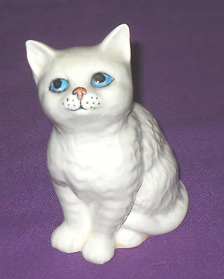 Buy RARE VINTAGE 1960/70s BESWICK MODEL 1886 LARGE EYES PERSIAN CAT WHITE GLOSS • 29.99£