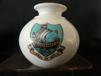Buy Crested China - SEAL OF RYE Crest - Silchester Vase - Goss • 5.50£
