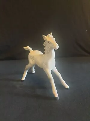 Buy Beswick Grey Dapple Foal Outstretched Legs • 9.99£
