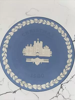 Buy Wedgewood Jasperware Plate - London Christmas 1980 St James’s Palace • 3.99£
