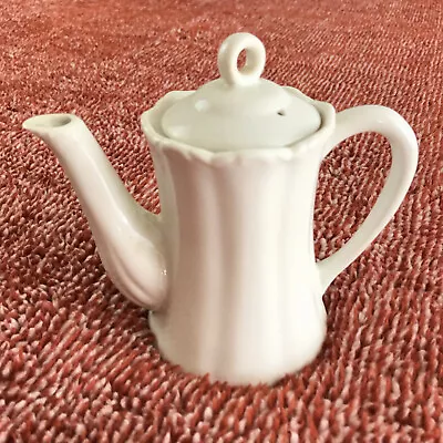 Buy White Scalloped Teapot Vintage Maryland China Dainty Made In Japan 5-6in Lidded • 17.67£