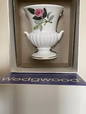 Buy Wedgwood ‘Hathaway Rose’ Bone China 3.5” Small Vase - New • 1.95£