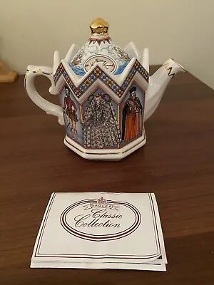 Buy Sadler Elizabeth 1  Queen Of England Teapot • 5£