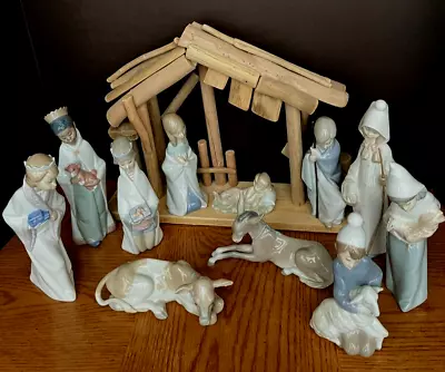 Buy Lladro  Children's Nativity  Figurines #4670-4680 (11 Pieces) - Mint • 609.07£