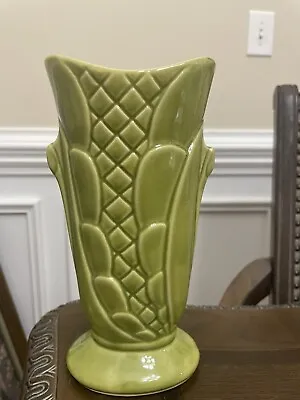Buy 1940's Shawnee Pottery Lime Pea Green Vase 8.5   • 24.11£