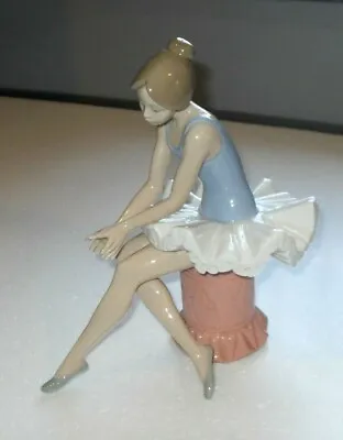 Buy VINTAGE 1992 Nao By Lladro Seated Ballet Dancer Sculpted By Vicente Martinez  • 79.99£