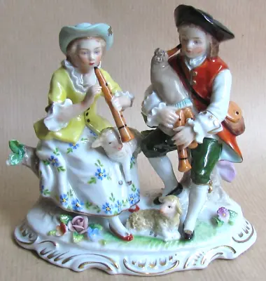 Buy DRESDEN PORCELAIN FIGURE OF A COUPLE OF MUSICIANS (Ref9862) • 53.99£