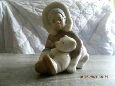 Buy Lladro Eskimo Boy Sitting Cuddling A Polar Bear • 22£