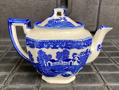 Buy Vintage Blue Willow Teapot With Lid Japan • 24.34£