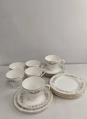 Buy Mayfair 18 Piece Fine Bone China Tea Set White Floral 6 Cups/6 Saucerd/ 6 Plates • 14.99£