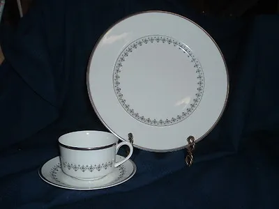 Buy Royal Worcester, SILVER FROST,  Dinner Plate And Cup & Saucer • 19.92£