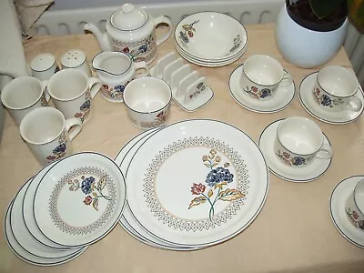 Buy Boots Carmargue 27 Piece Dinner Service T Pot Plates Etc Collection Only Pr5 • 125£