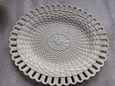Buy English Creamware Basket Weave Plates Wedgewood • 90£