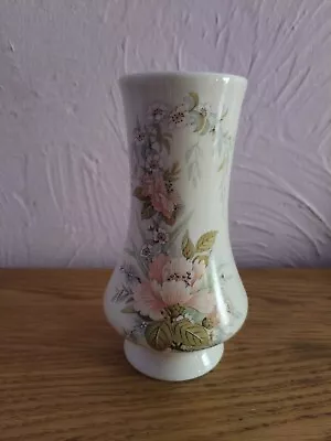 Buy Melba Ware Vase 16 Cm • 12£