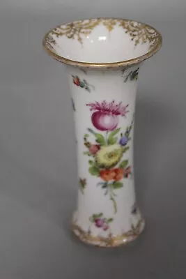 Buy Small Dresden Spray - Exquisite Floral Design With Gilt Patterned Rim And Base • 20£