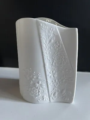 Buy Kaiser White Bisque Porcelain Vase - Signed - Pattern 0272 • 22£