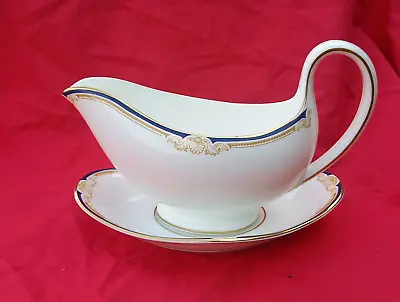 Buy Wedgwood CAVENDISH Gravy Boat And Stand. • 35.50£