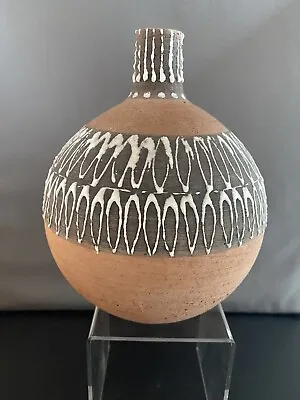 Buy William Knutzen Beautiful & Rare Studio Pottery Vase. Norway. • 380£