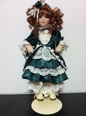 Buy Vintage Franklin Heirloom Musical Porcelain Doll- Colleen. • 22£