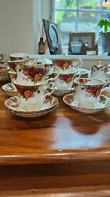 Buy 7 Royal Albert Old Country Roses Teacups And Saucers • 50£