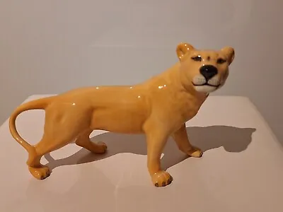 Buy Beswick LIONESS Facing Right Model 2097 • 15£