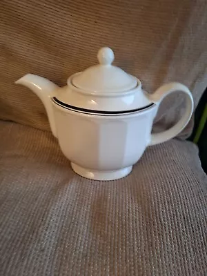 Buy Churchill Eclipse Black & White Pattern Teapot & Lid • 9.99£
