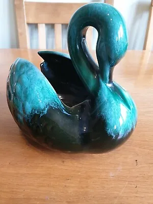 Buy Lovely Blue Mountain Pottery Swan • 15£