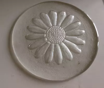 Buy Vintage 'Royal Doulton' CRYSTAL GLASS CAKE PLATE/STAND With Daisy Motif  (26cm) • 3.99£