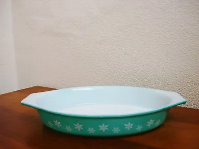 Buy Pyrex Tableware Turquoise Snowflakes Oval Casserole Serving Dish • 12£