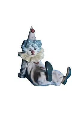 Buy Lladro Figurine Tired Friend Seated Clown 5812. Excellent Condition. • 39.99£