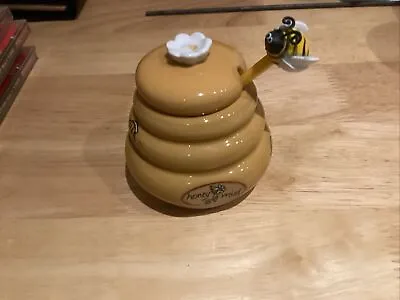 Buy Ceramic Beehive Honeypot With Plastic Bee Stick • 4£