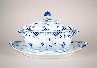 Buy Antique Royal Copenhagen Blue Fluted Half Lace Tureen & Lid With Underplate • 1,419.54£