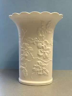 Buy Perfect Preloved Kaiser Porcelain Dogwood Floral Vase, West Germany, 10'' Tall • 12£