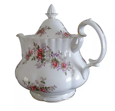 Buy Royal Albert – Lavender Rose – Bone China Teapot – First Grade – Very Good • 29.99£