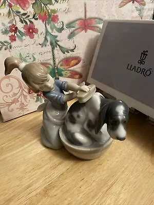 Buy Lladro Retired Bashful Bather Figurine Girl Bathing Dog ~ 5455 ~ Excellent Boxed • 30£