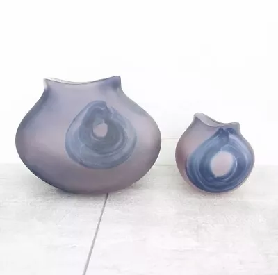 Buy Vintage Pair Sarah Cable Studio Art Glass Amethyst Hula Vases Purple Blue Swirl  • 180£