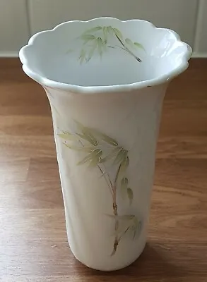 Buy Park Rose Pottery - Bridlington 6.5  White/green Bamboo Decorated Trumpet Vase • 15.99£