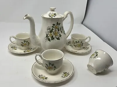Buy Vintage Grindley Creampetal Teaset Inc 3 Teapot, 4 Teacups , Saucer • 22£