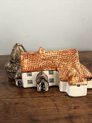 Buy Tey Pottery - Bridge Inn Acle Norfolk -Britain In Miniature - Handcrafted • 10.99£