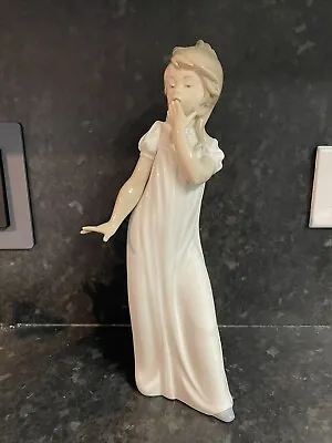 Buy Nao By Lladro Time For Bed #0230 Porcelain Girl  Yawning Figurine - 30cm High • 9.99£
