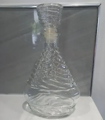 Buy Glass Wine Decanter Bottle Swirl Design With Stopper • 4£