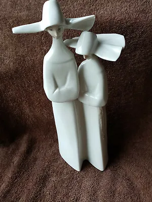 Buy Lladro Two Nuns Figurine • 95£