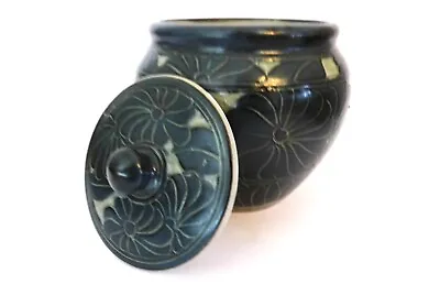 Buy Agnete Hoy  Studio Pottery Jar And Cover • 75£