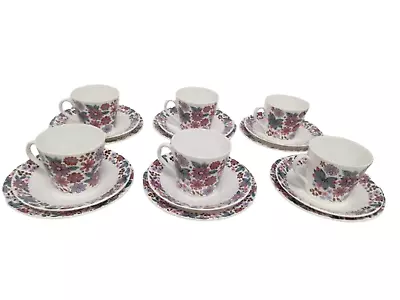 Buy Elizabethan Fine Bone China Carnaby 18 Piece Tea Set- Saucers, Tea Plates, Cups  • 9.99£
