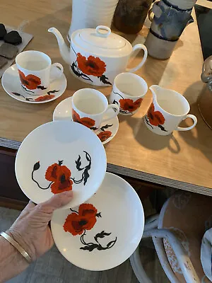 Buy 10 Pc Wedgwood Susie Cooper, CORNPOPPY,Breakfast/lunch Set For 2,with TEAPOT • 189.65£