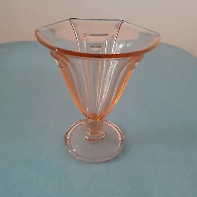 Buy Czech Vintage Art Deco 1930s Pink Glass Vase • 10£