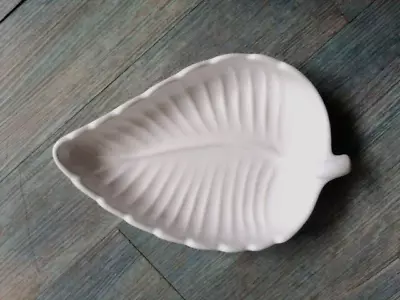 Buy Denmead Pottery White Leaf Shaped Dish • 2.99£