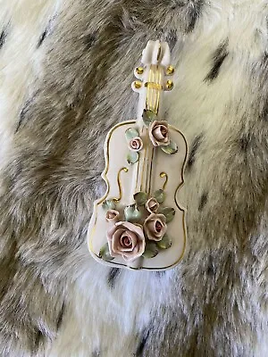 Buy Porcelain Violin Wall Pocket With Roses  • 19.20£