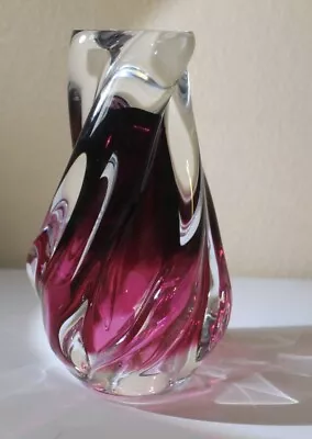 Buy Exquisite Mid Century Czech Chribska Glass Vase – Pink Swirl Elegance • 118.59£