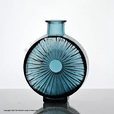 Buy Helena Tynell For Riihimaki, Small Aurinkopullo Vase, Blue • 275£